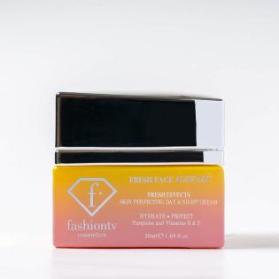 KEM DƯỠNG DA NGÀY VÀ ĐÊM